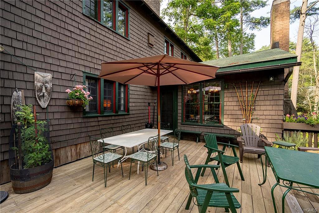 Sweet House Dreams Burn Brae, 1895 shingleStyle Cabin in Forestburgh