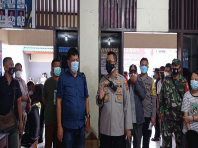 Momen Peringatan HUT Bhayangkara ke 75, Polsek Medan Kota gelar Vaksinasi Massal