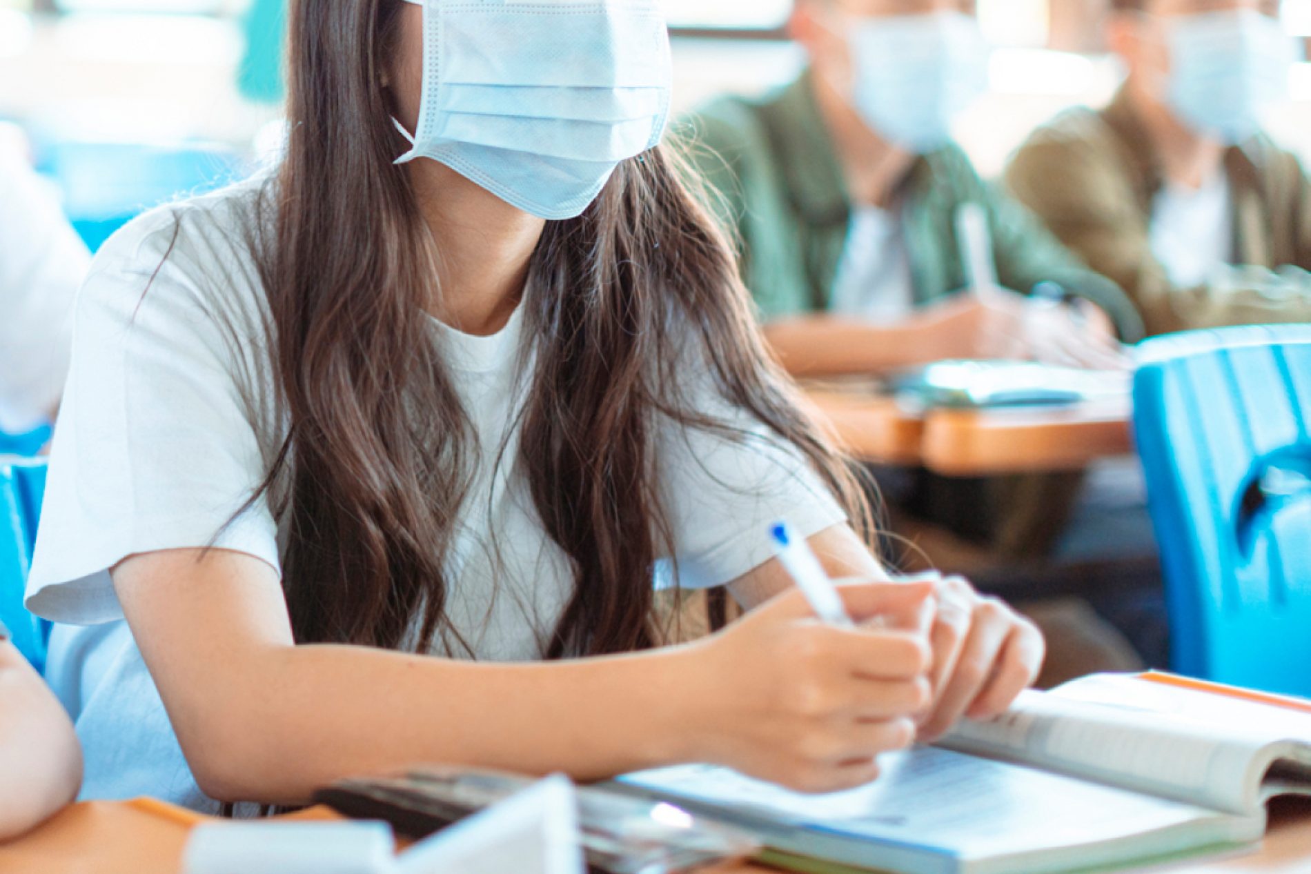 Student 19. британские студентки. Student 19. Covid в образовании. антинаркотический квест.