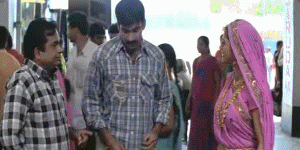 Brahmi+And+Ravi+Teja+Laughing.gif