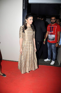 Alia Bhatt Looks Gorgeous At The Annual Central Excise Day Celebration in Mumbai