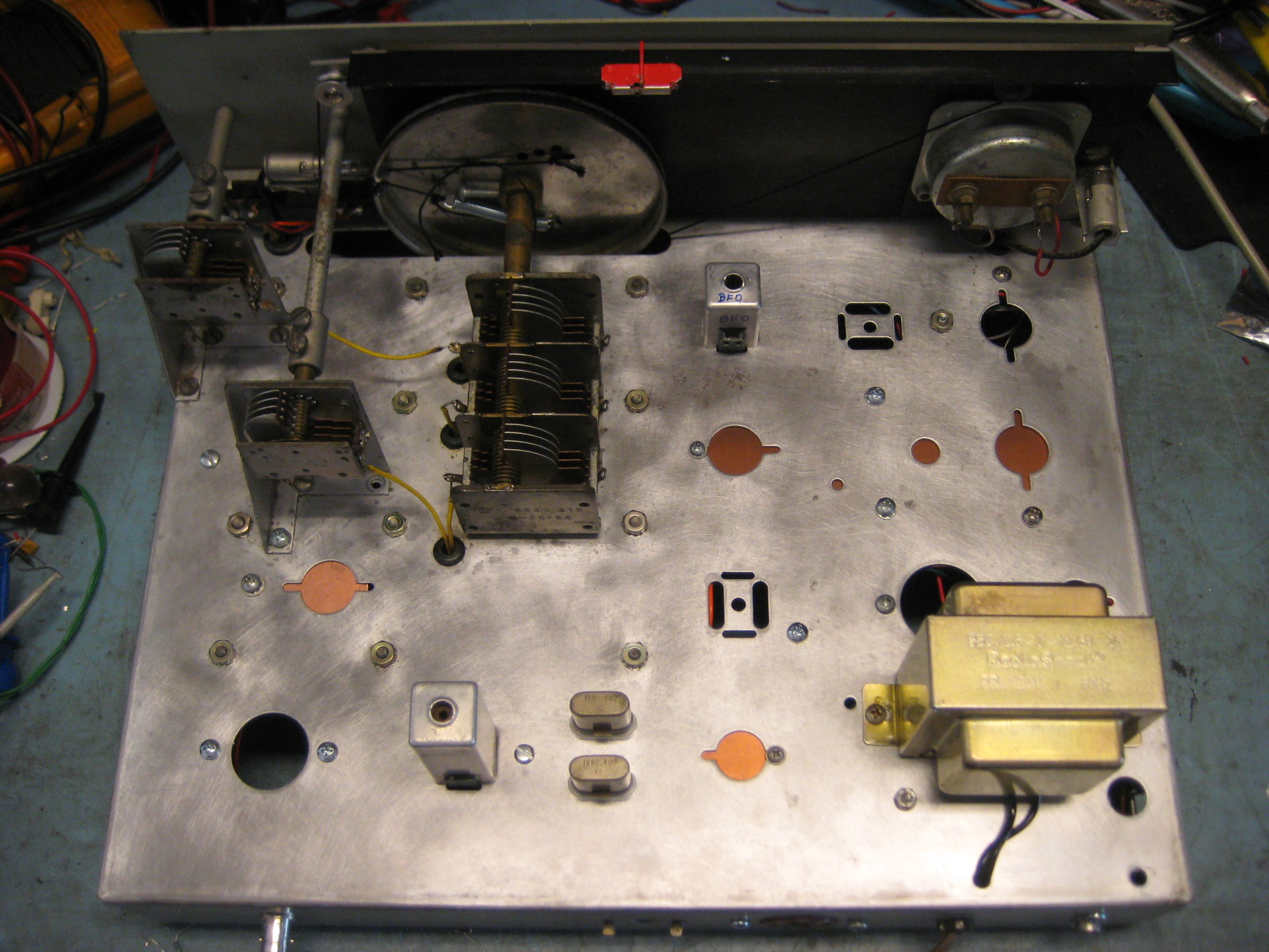 K6JCA: Solid-stating the Heathkit HR-10 Receiver
