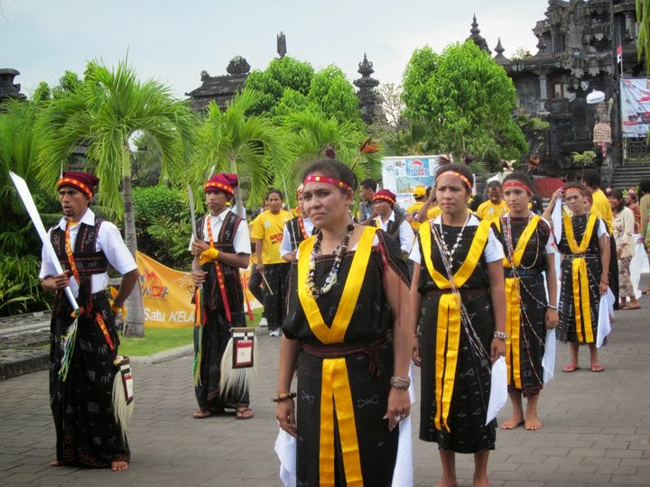 40+ Trend Terbaru Baju Adat Bajawa Flores - Smart Mommy