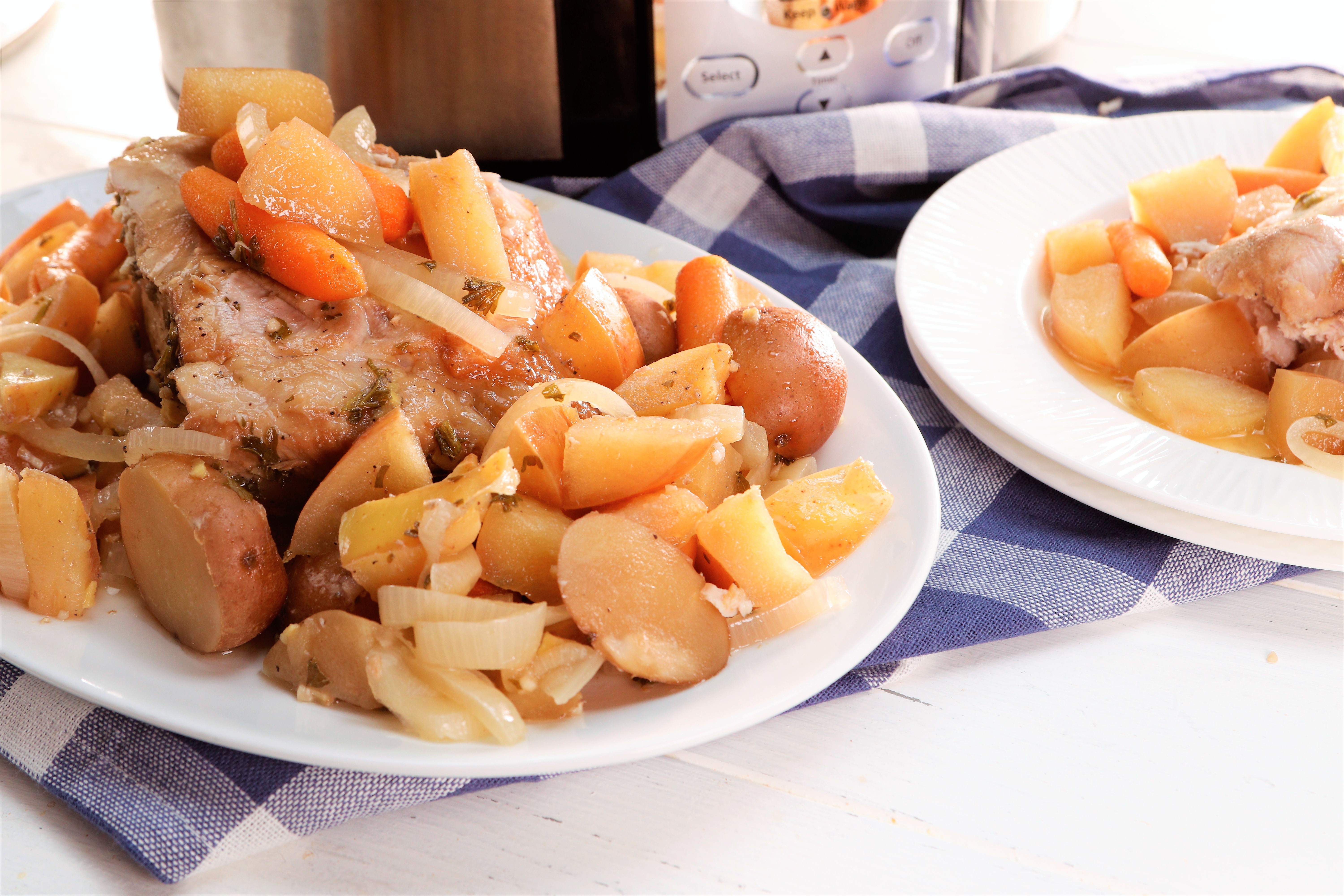 Slow Cooker Apple Cider Glazed Pork Roast What's Cookin, Chicago