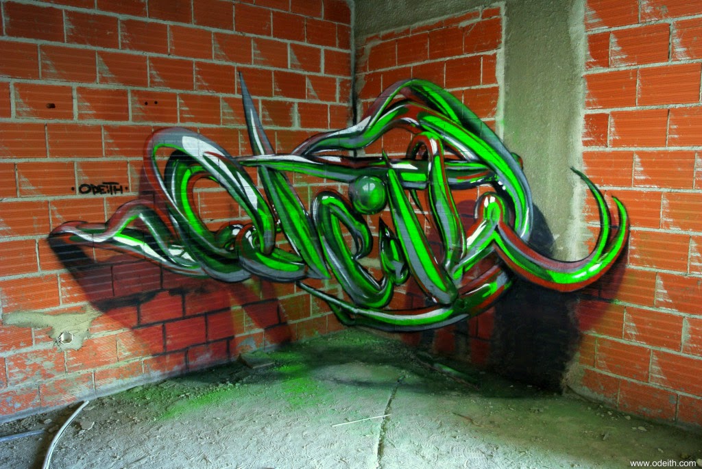 07-Green-Tubes-Odeith-3D-Anamorphic-Graffiti-Drawings-www-designstack-co