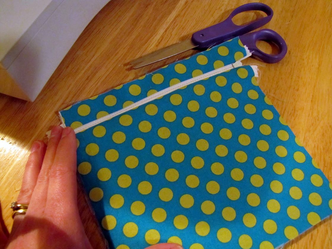 Easy Zippered Purse Tutorial DIY Tutorial Ideas!