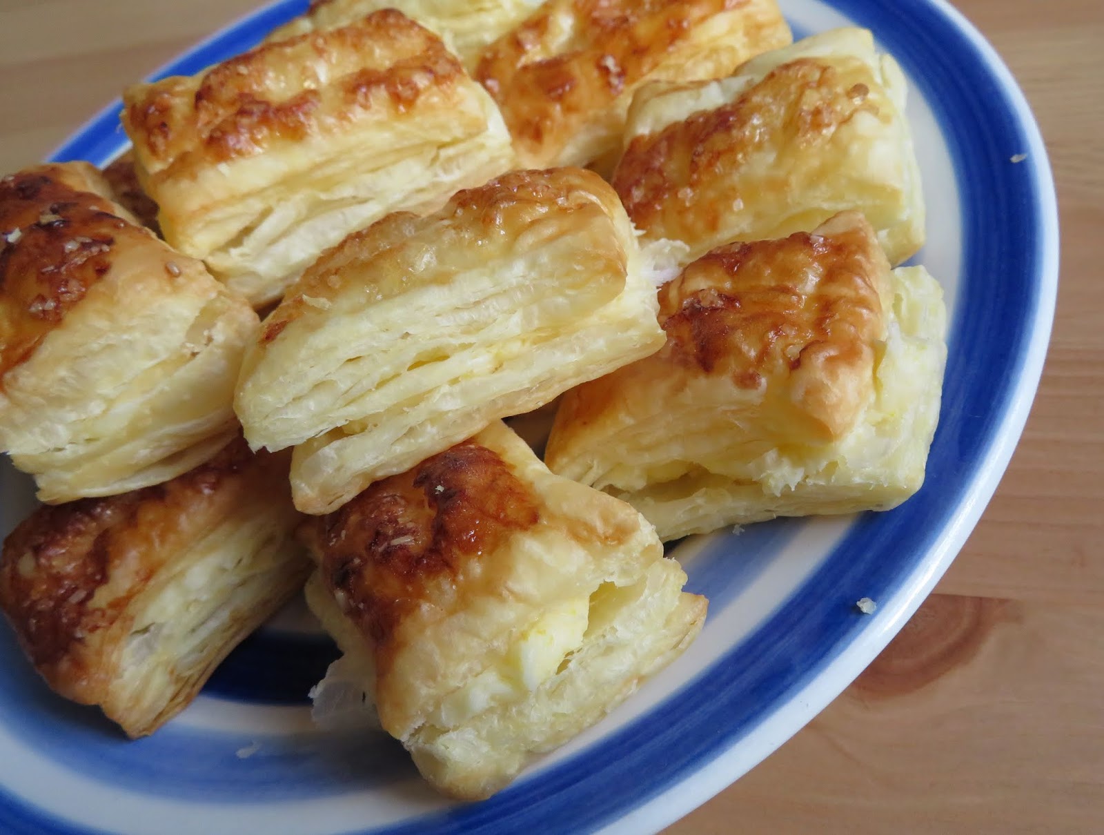 Lemon Puff Biscuits The English Kitchen
