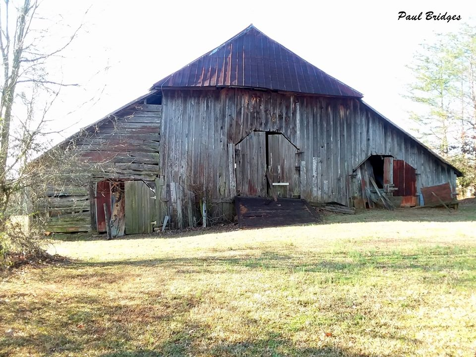 Big Old Barn in Banks County