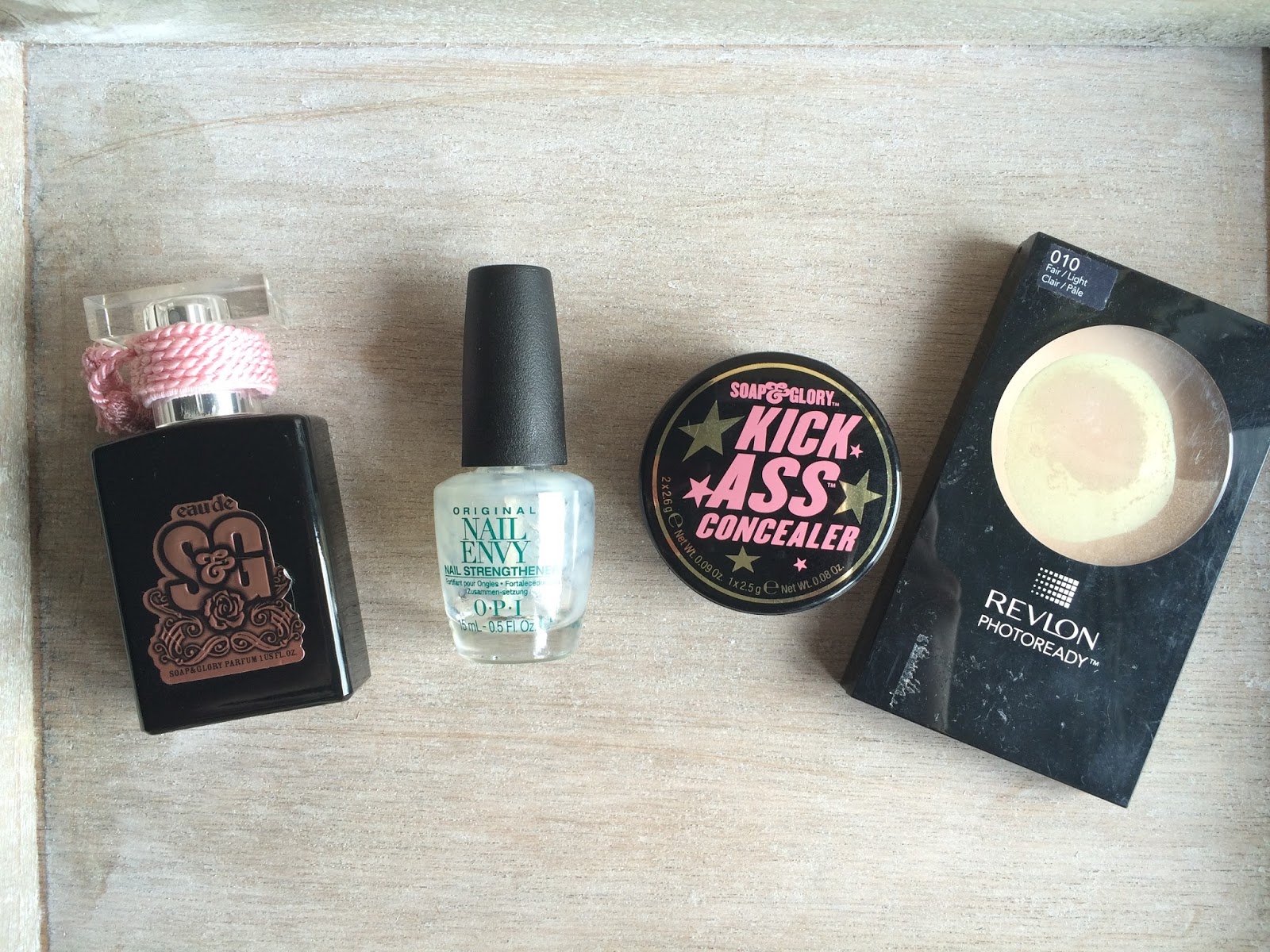 product review sopa and glory eau de toilette opi nail envy kick ass concealer revlon powder 