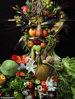 بالصور.. فنان يرسم الوجوه بـ "الفواكه والخضراوات"