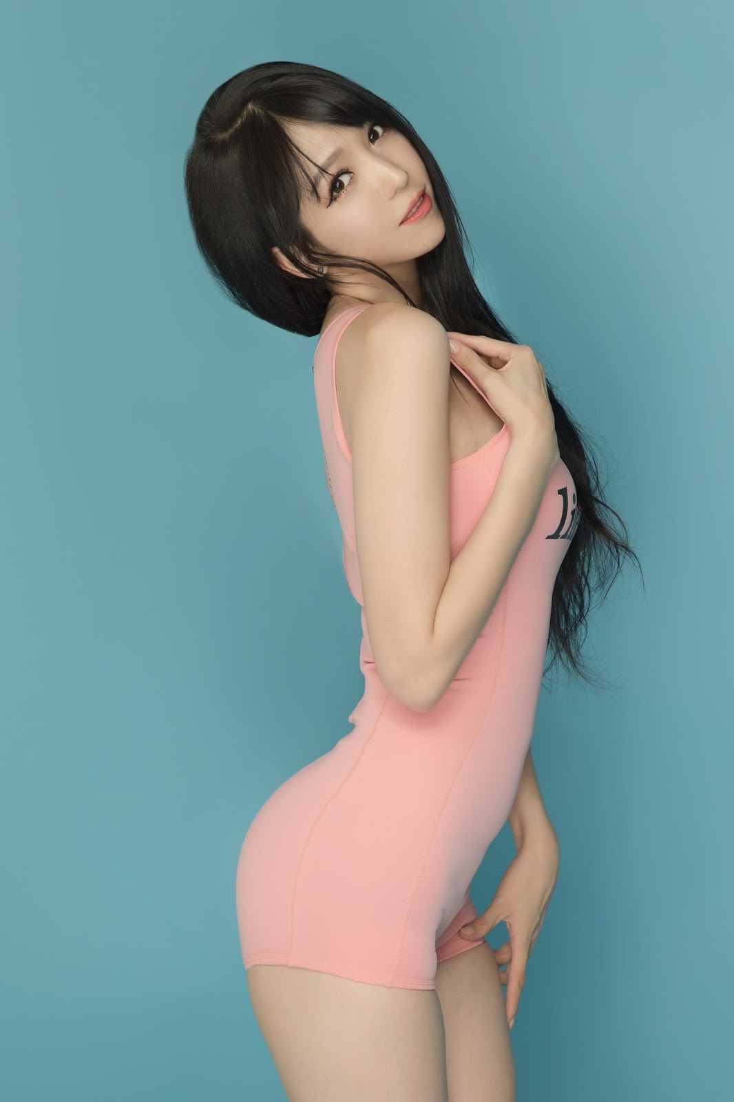Korean Model Lee Eun Hye in Fashion Photoshoot June 2017 