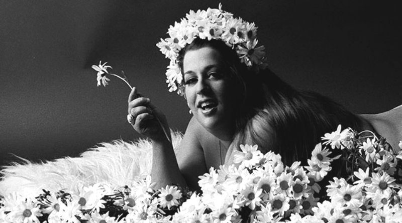 2 or 3 lines (and so much more): Mama Cass and the Mamas & the Papas