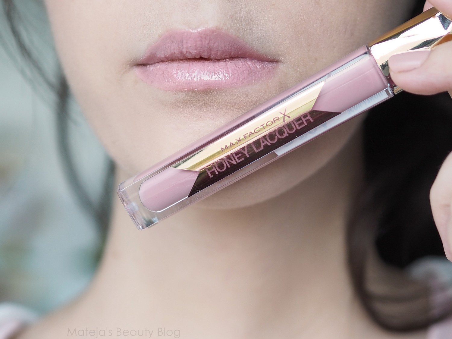 Макс фактор помада honey lacquer. Max factor honey lacquer gloss. Max factor блеск для губ honey lacquer gloss 05 honey nude. Max factor блеск для губ honey lacquer gloss, № 10 honey rose,. Max factor блеск для губ honey lacquer gloss тон 10.