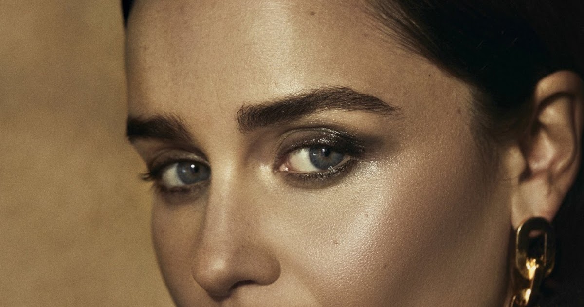 Emilia Clarke Flaunt Magazine Issue 166, 2019 Photoshoot Fashion