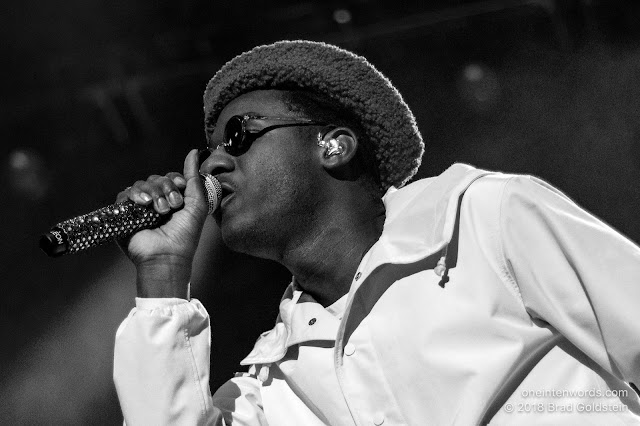 Leon Bridges at Echo Beach on September 27, 2018 Photo by Brad Goldstein One In Ten Words oneintenwords.com toronto indie alternative live music blog concert photography pictures photos