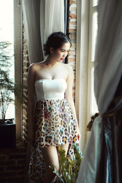 Ngoc Trinh Beautiful Skirt In Spring Viet Nam Bikini