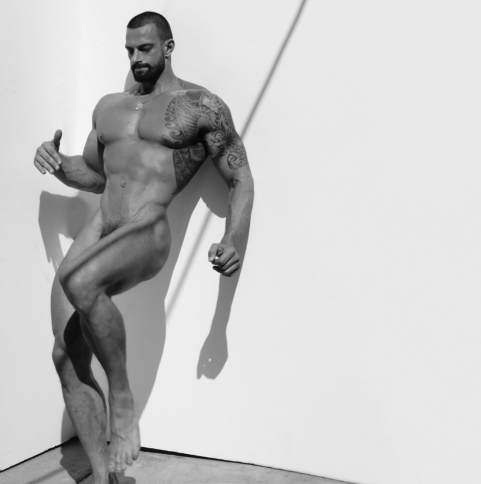 Insta-thotty and fitness model Garic Soldatov naked.