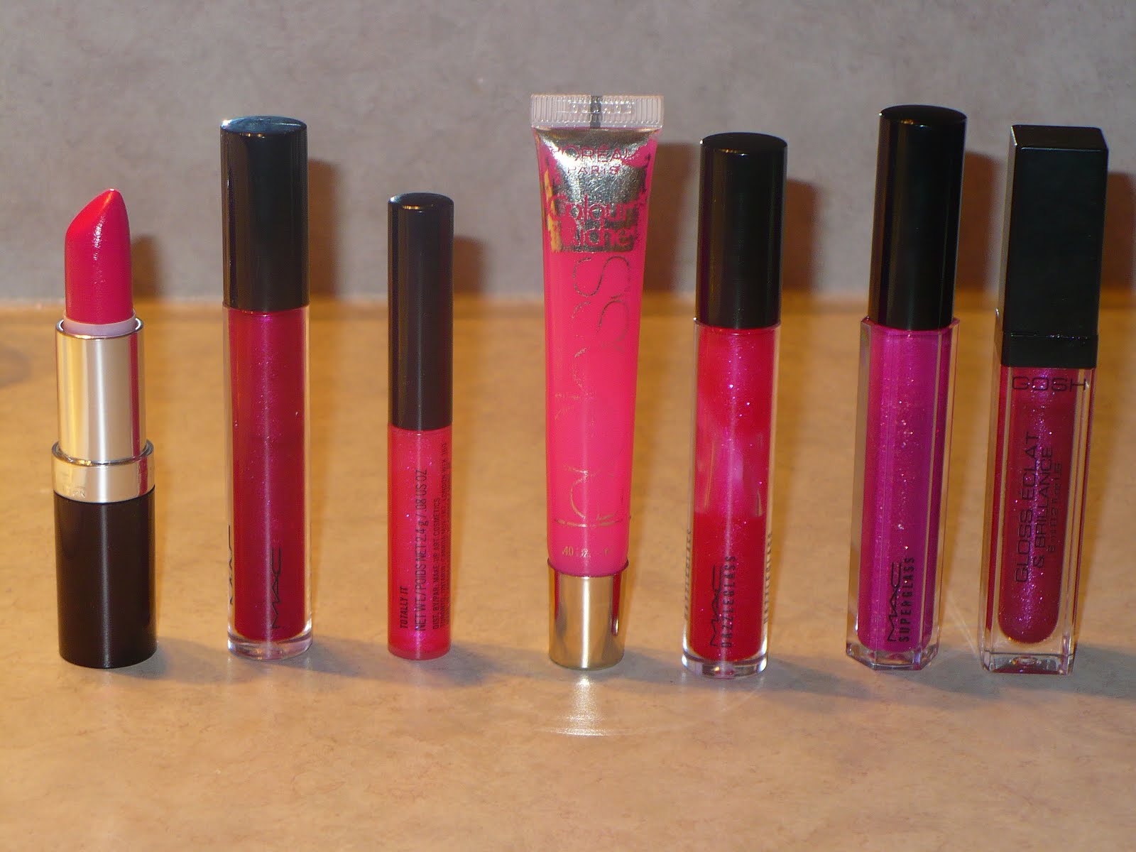 Mon espace beauté et maquillage...Beauty in my Own Terms... Rimmel In