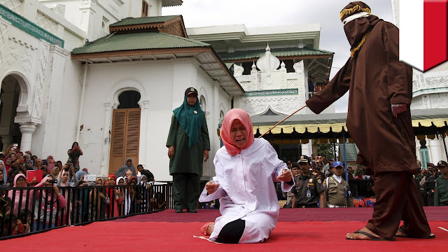 Balasan Bagi pelakor, UAS: Dicambuk Hingga Dilempar Batu Sampai Mati