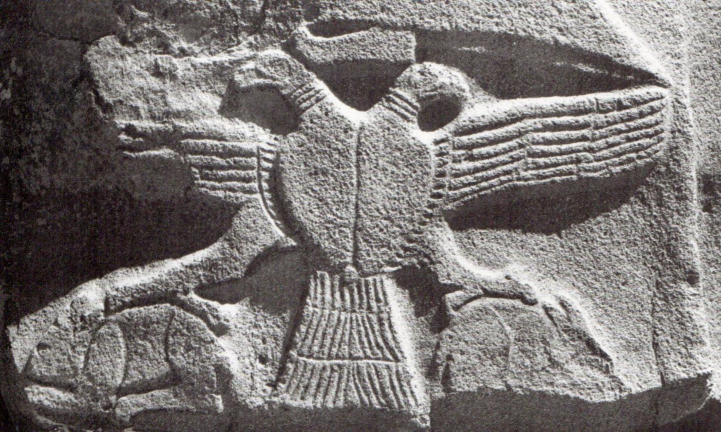 Old European culture Eagle calendar marker
