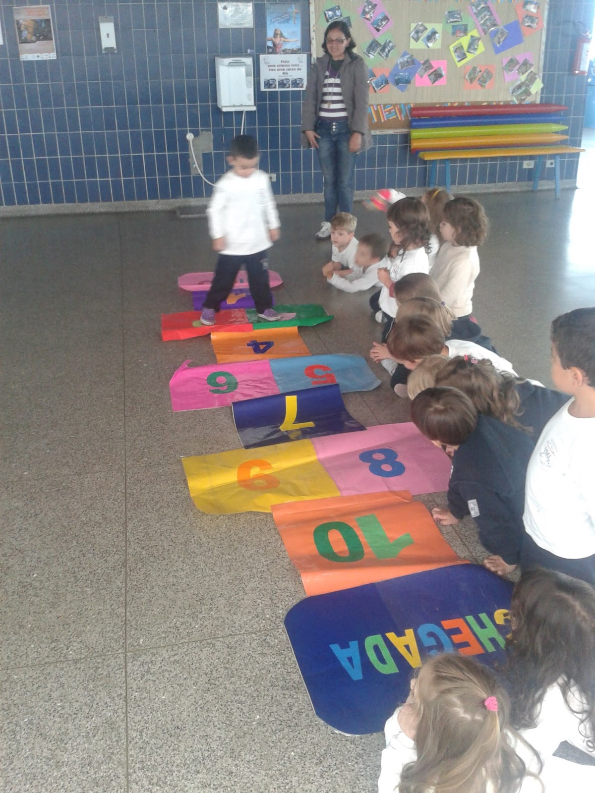 JMJSP Educação Infantil 2013 Jogo da Amarelinha Infantil II C Professora Regina Rosa JMJSP Educação Infantil 2013 Jogo da Amarelinha Infantil II C Professora Regina Rosa