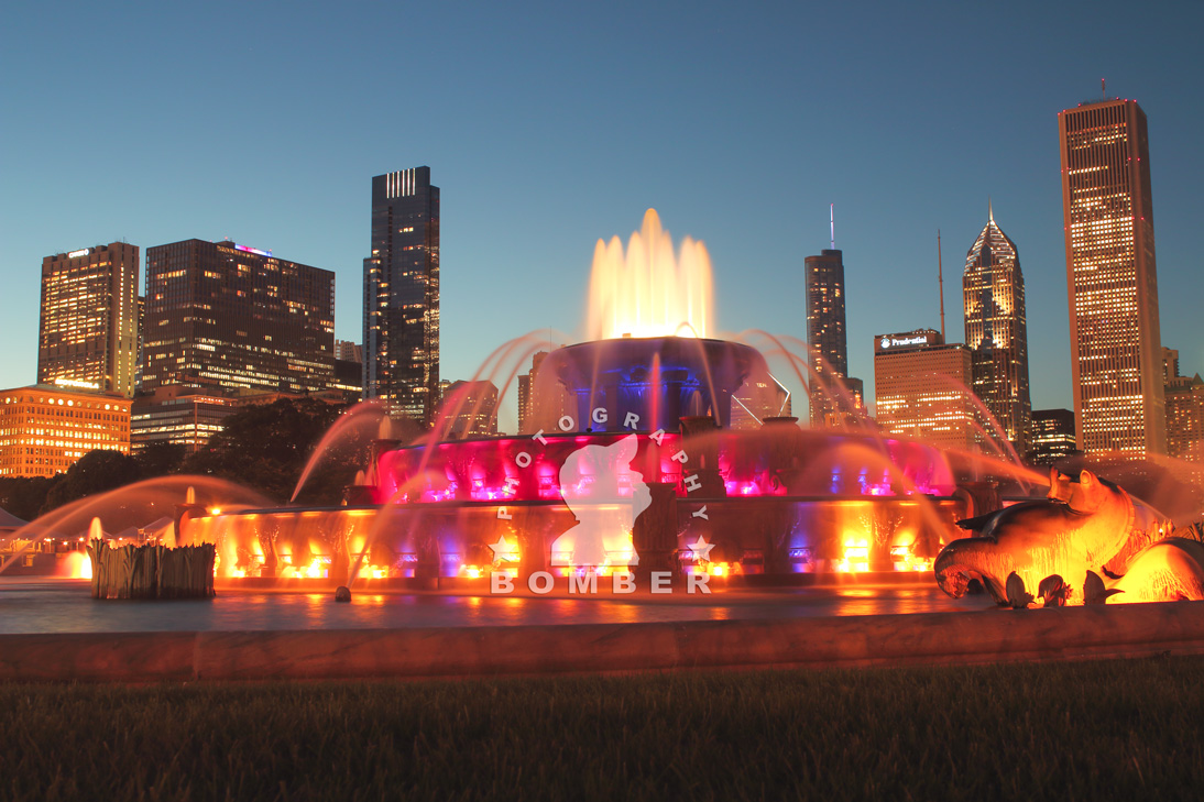 Chicago Fountain , Millenium Park NuyorkGallery