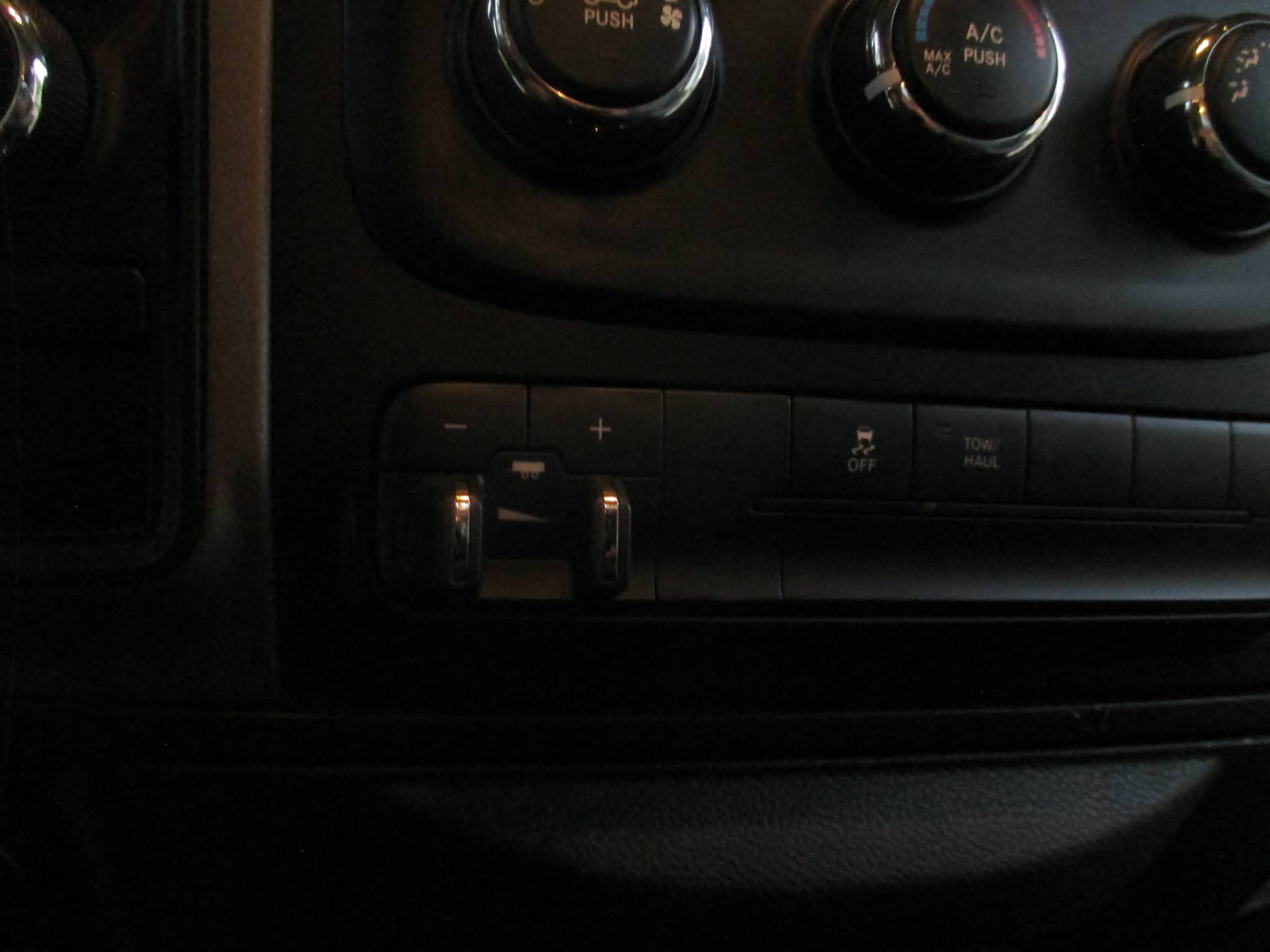 SilverHawk 2014 Dodge Ram Integrated Trailer Brake Controller