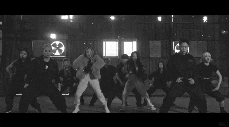 포스로 다 씹어먹어버리는 아이돌 유닛 | 인스티즈