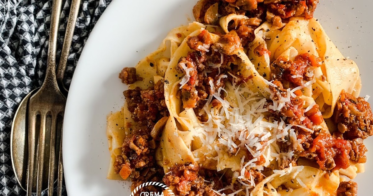 BOLOGNESE DI JAMIE OLIVER A VERY BRITISH BOLOGNESE