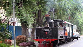 Traveling exciting boarding the Sepur Kluthuk Jaladara