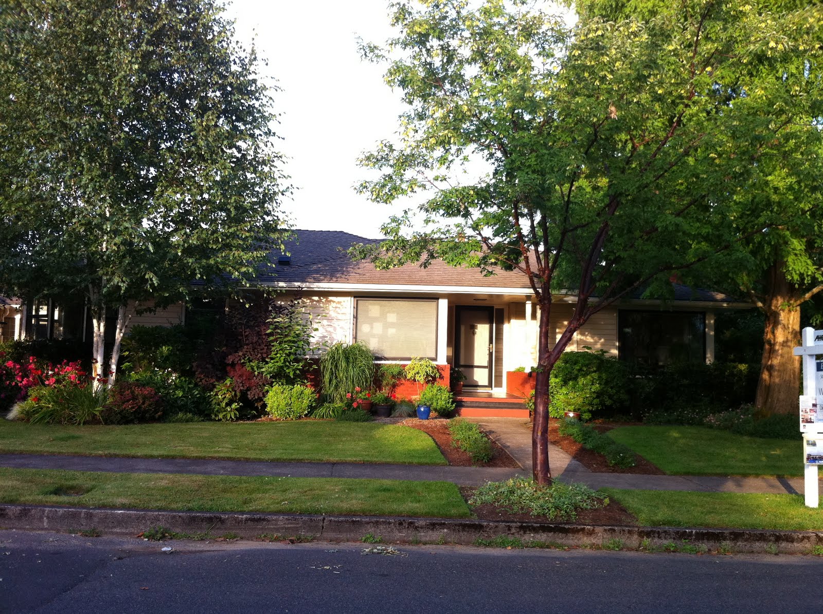 Portland-by-Foot: Providence Heights, SE