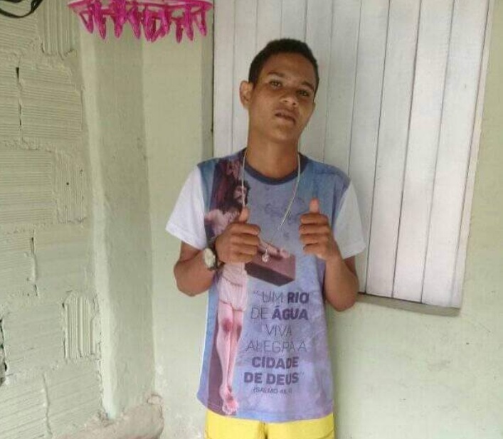 Simpatia da banana madura Casada traindo sem camisinha