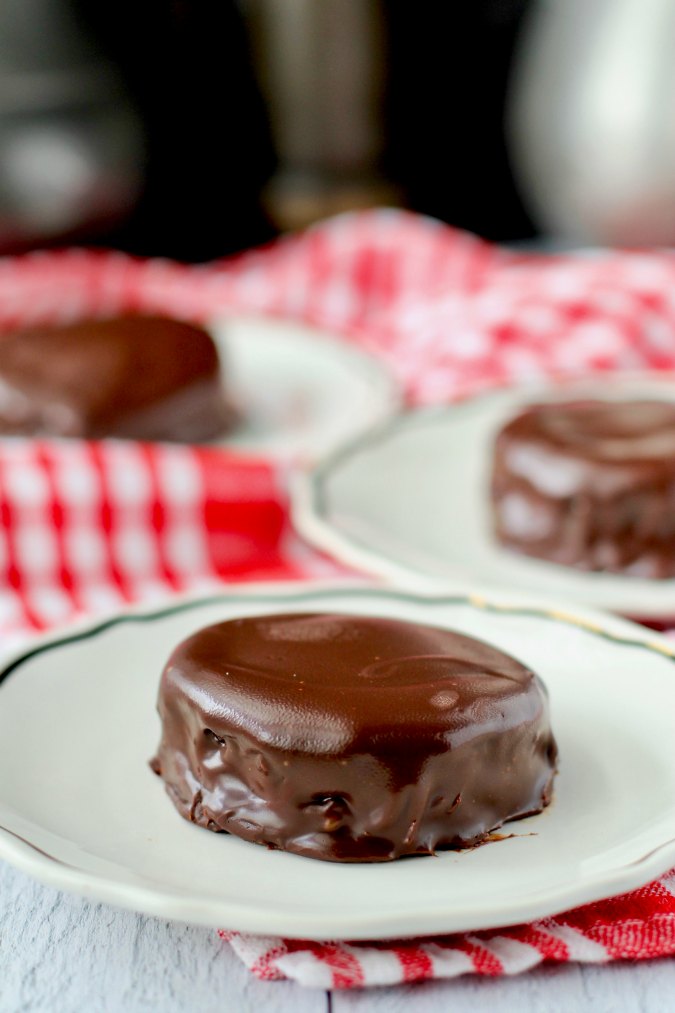 Copycat homemade Ding Dongs with ganache