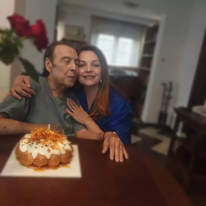 Ο Τόλης Βοσκόπουλος έκλεισε τα 80 και τα γιόρτασε με την  Άντζελα Γκερέκου  (φωτό)