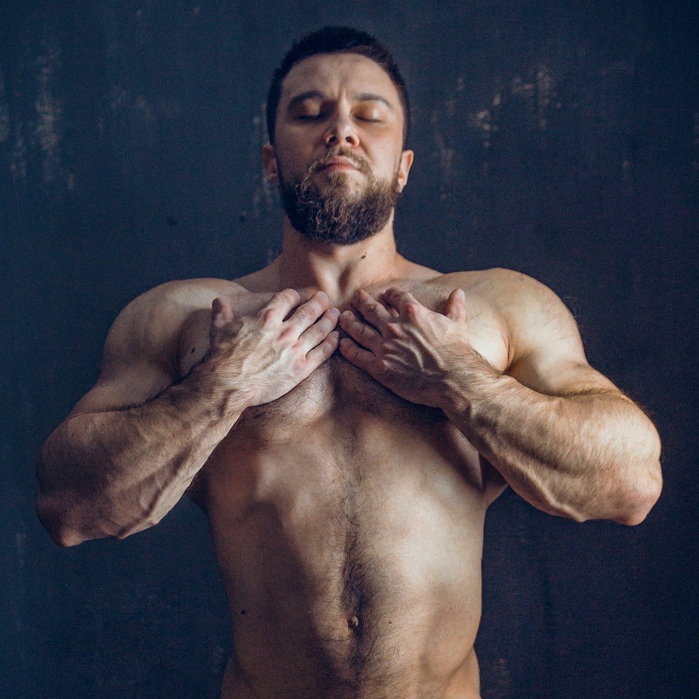 NAVYFUCKER: Muscle beauty from Russia 