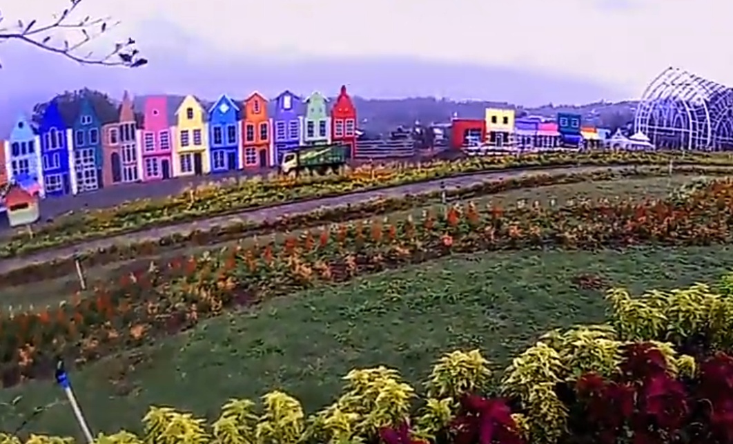 Dowes29 Com Flora Wisata San Terra Pujon Malang Harga Tiket Masuk