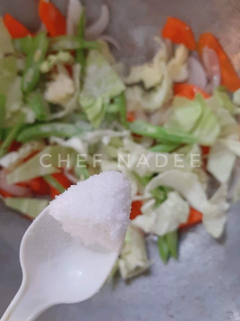 එළවළු චොප් සුයිව් හදමු (Vegetable Chop Suey) - Your Choice Way