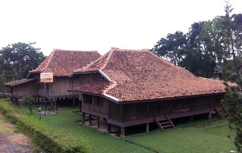 Blog Budaya Indonesia: Rumah Limas : Rumah Adat Sumatera Selatan