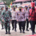 Duet Panglima TNI dan Kapolri Berkunjung Ke Medan Tinjau Vaksinasi