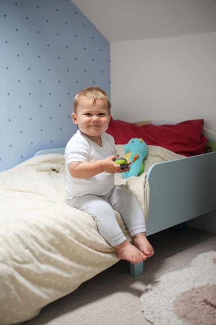 nursery bed