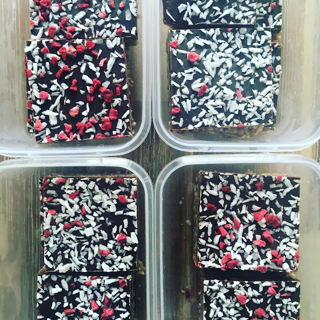 Vegan raspberry and coconut bars