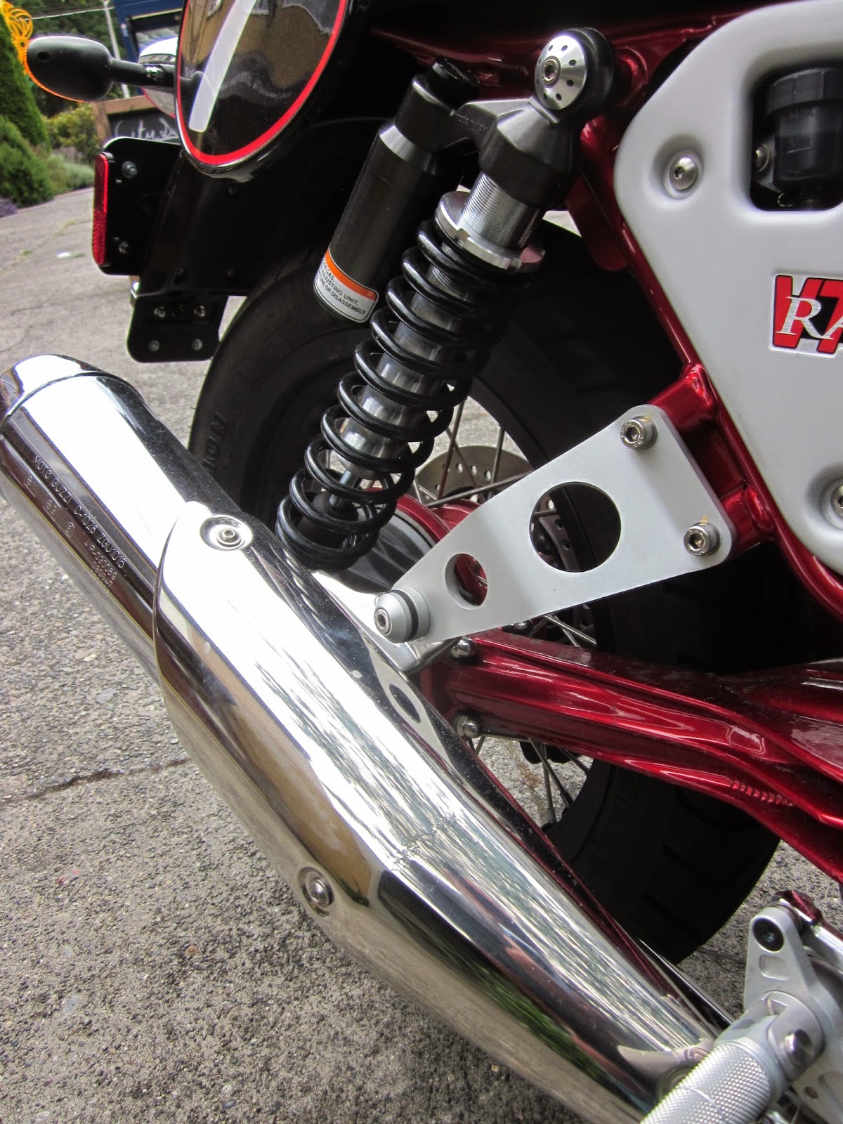 moto guzzi v7 aftermarket exhaust