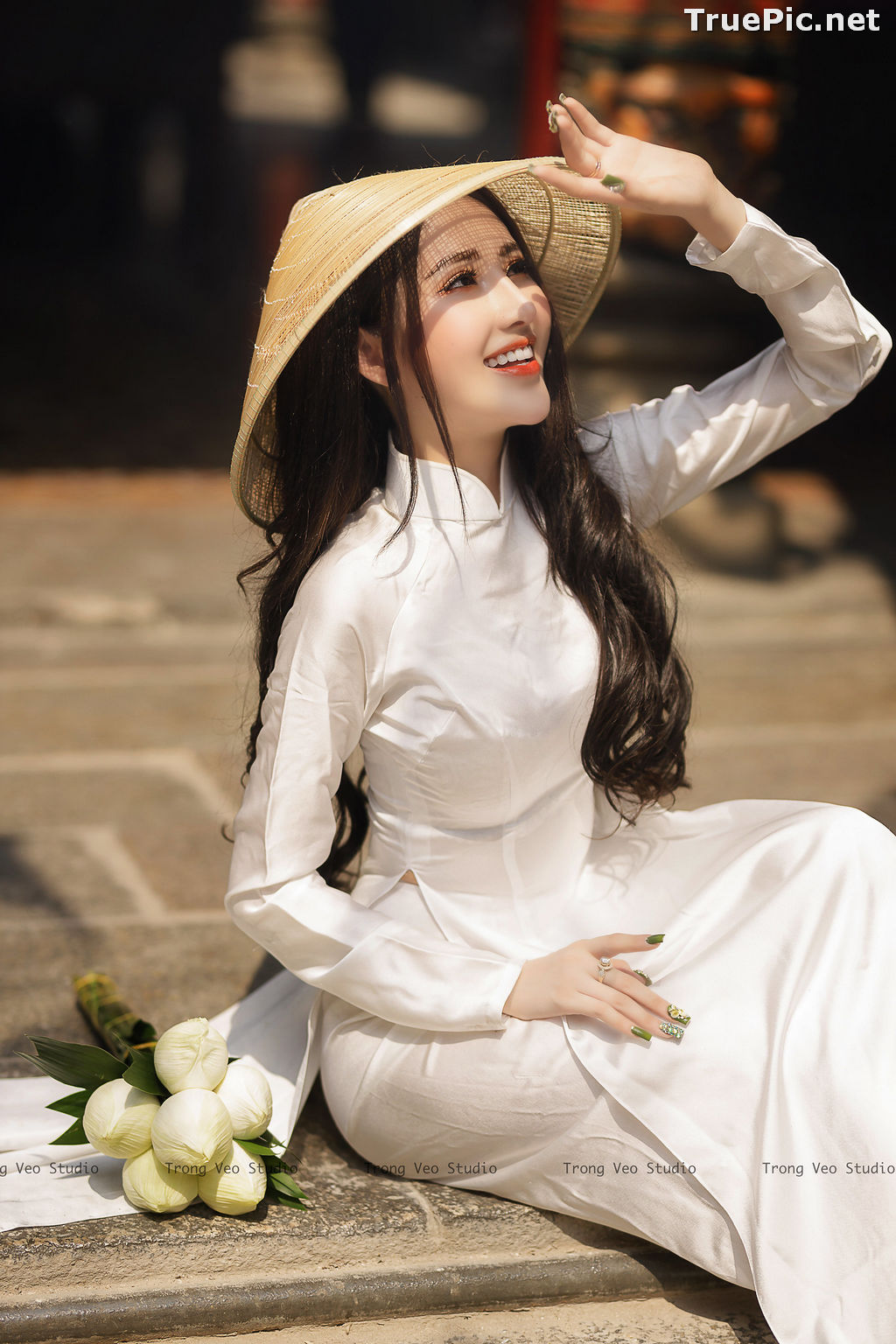 Image The Beauty of Vietnamese Girls with Traditional Dress (Ao Dai) #2 - TruePic.net - Picture-21