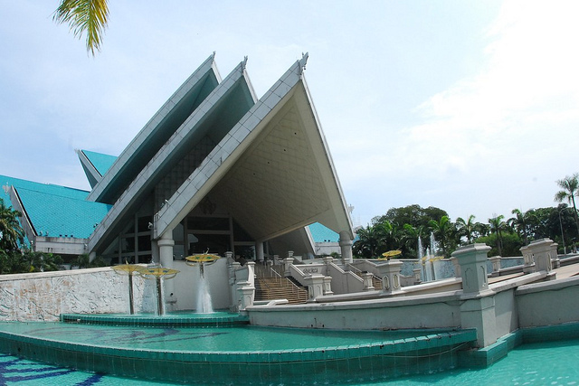 Interesting Places In Malaysia: Istana Budaya|Interesting Places In