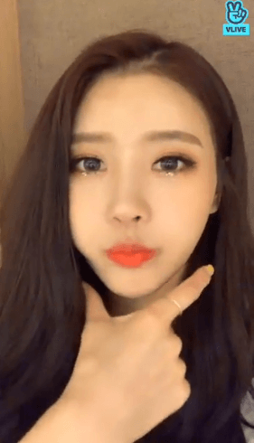러블리즈 청순 이미주 V앱움짤
