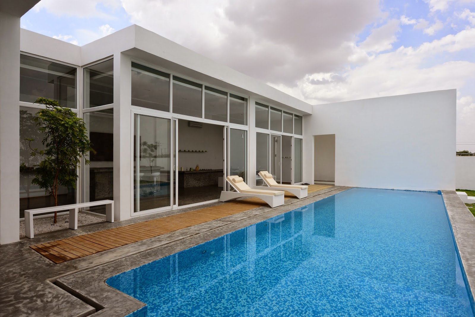 Telugu Actor Allu Arjun House (Home) Photos | Real-Life Photos