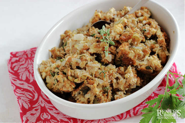 Classic Sage and Onion Stuffing (Thanksgiving Stuffing) Renee's