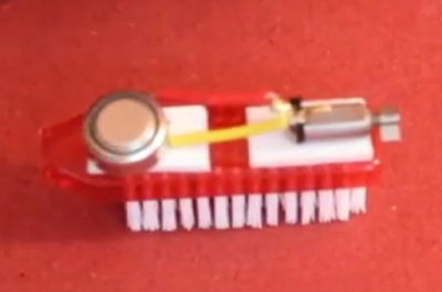  cara membuat robot dari sikat gigi