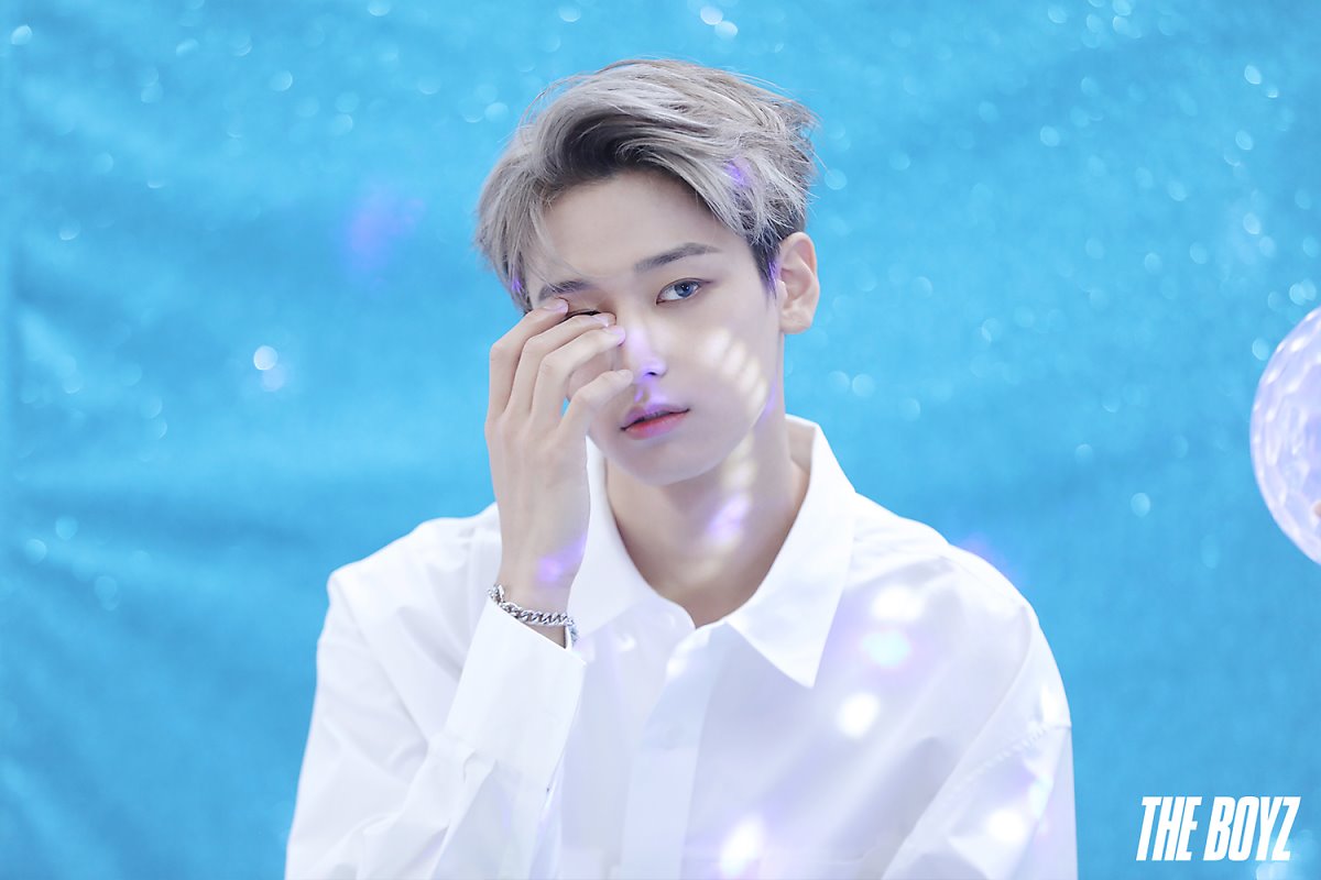 뮤비랑 포스트사진 보면서 새삼 또 잘생겼다 느낀 아이돌 | 인스티즈