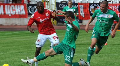Футболистите на "Литекс" загубиха с 0:3 от "Стяуа" в приятелска среща на стадион "Генча"